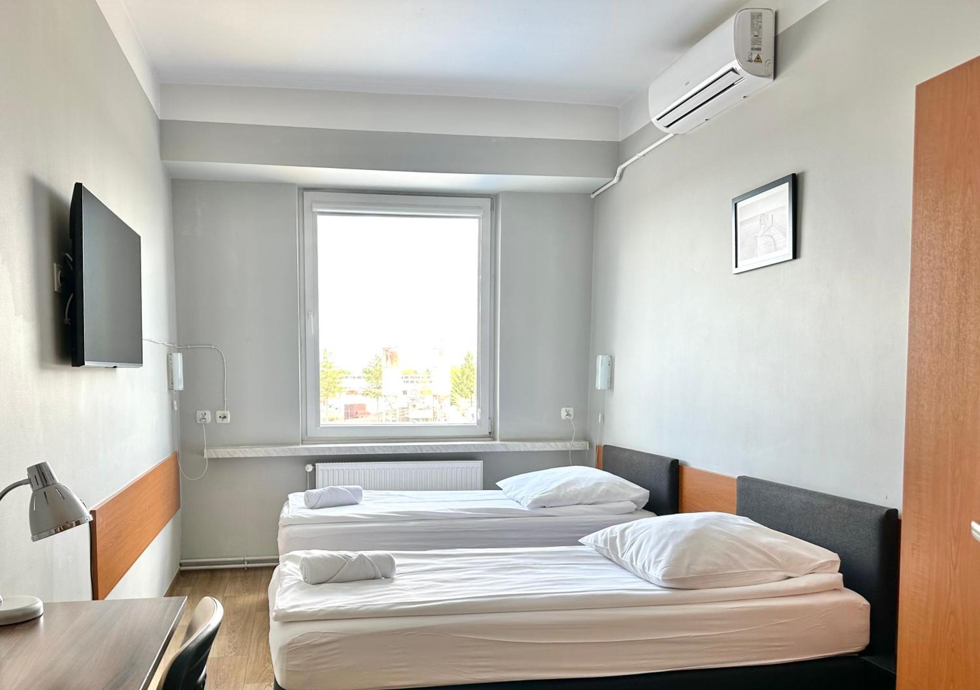 Premium Hostel & Bistro - Hostelpremium Pl Mielec Bilik gambar