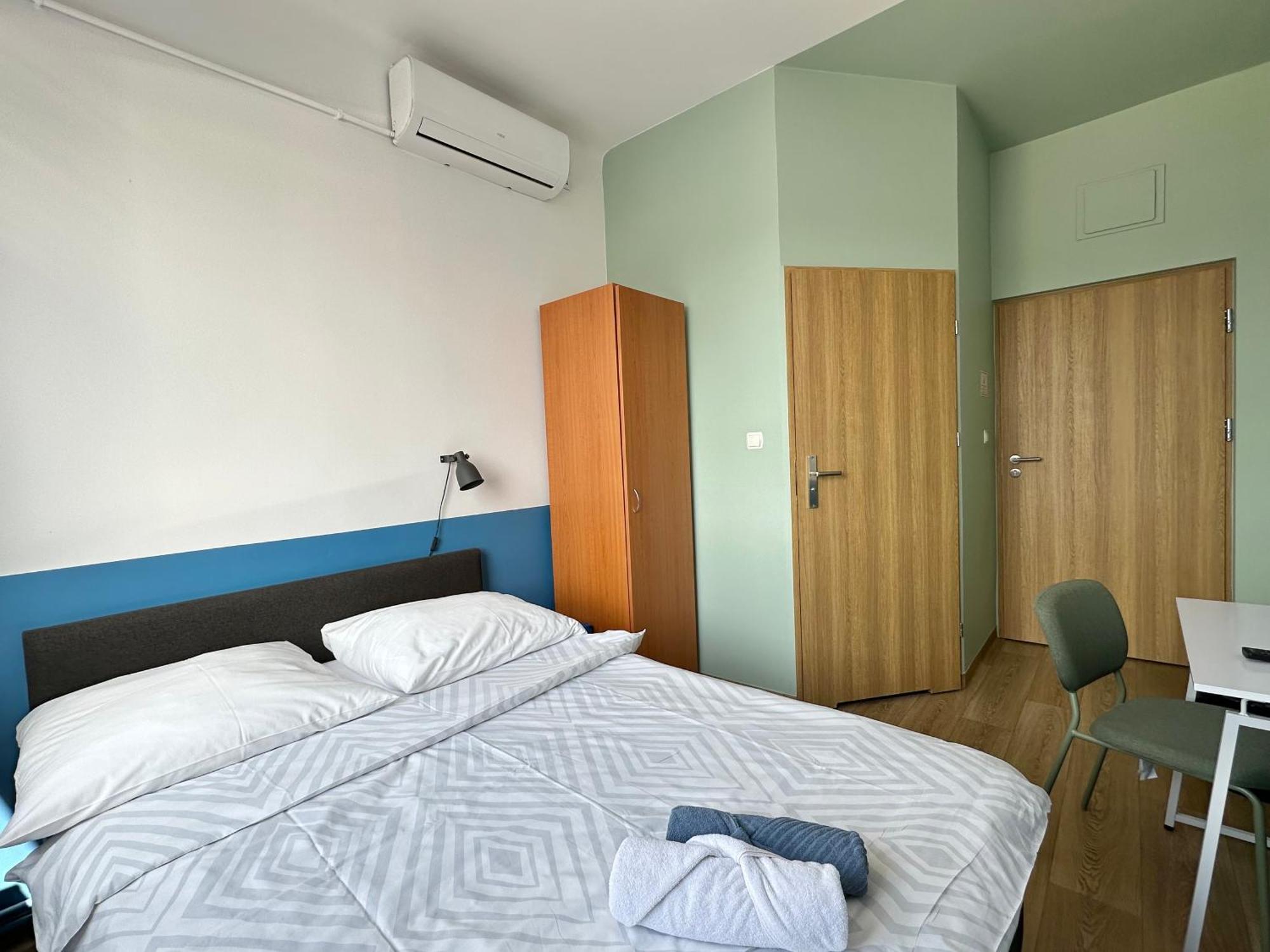 Premium Hostel & Bistro - Hostelpremium Pl Mielec Bilik gambar